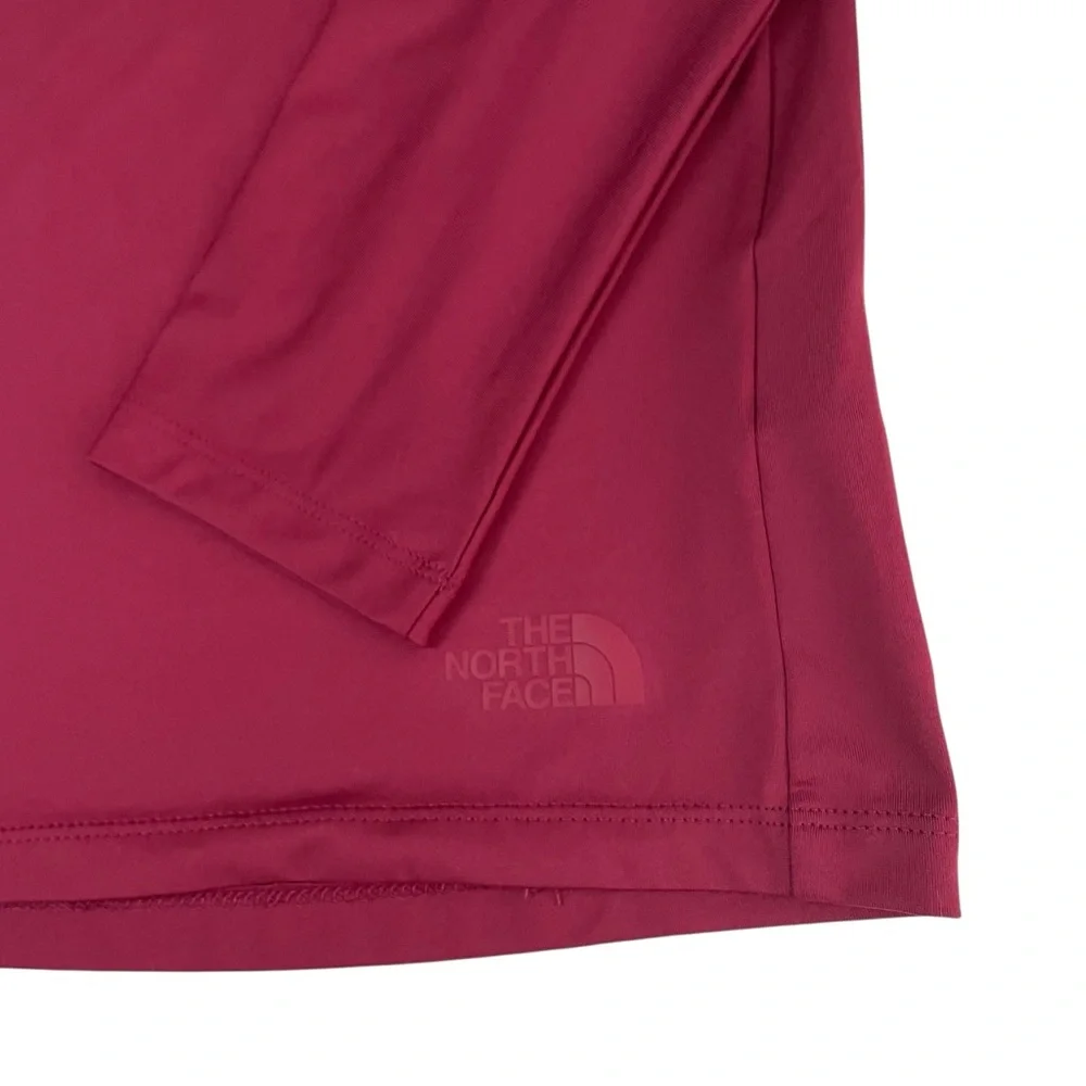 The‎ North Face Flashdry Long Sleeve Crew Shirt Maroon Medium